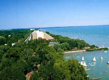 Aranypart Szallo-Koezoessegi Szallashely Hotel Siofok Exterior photo